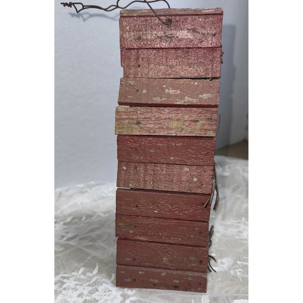 Handmade reclaimed primitive, rustic wooden‎ birdhouse. 9.75